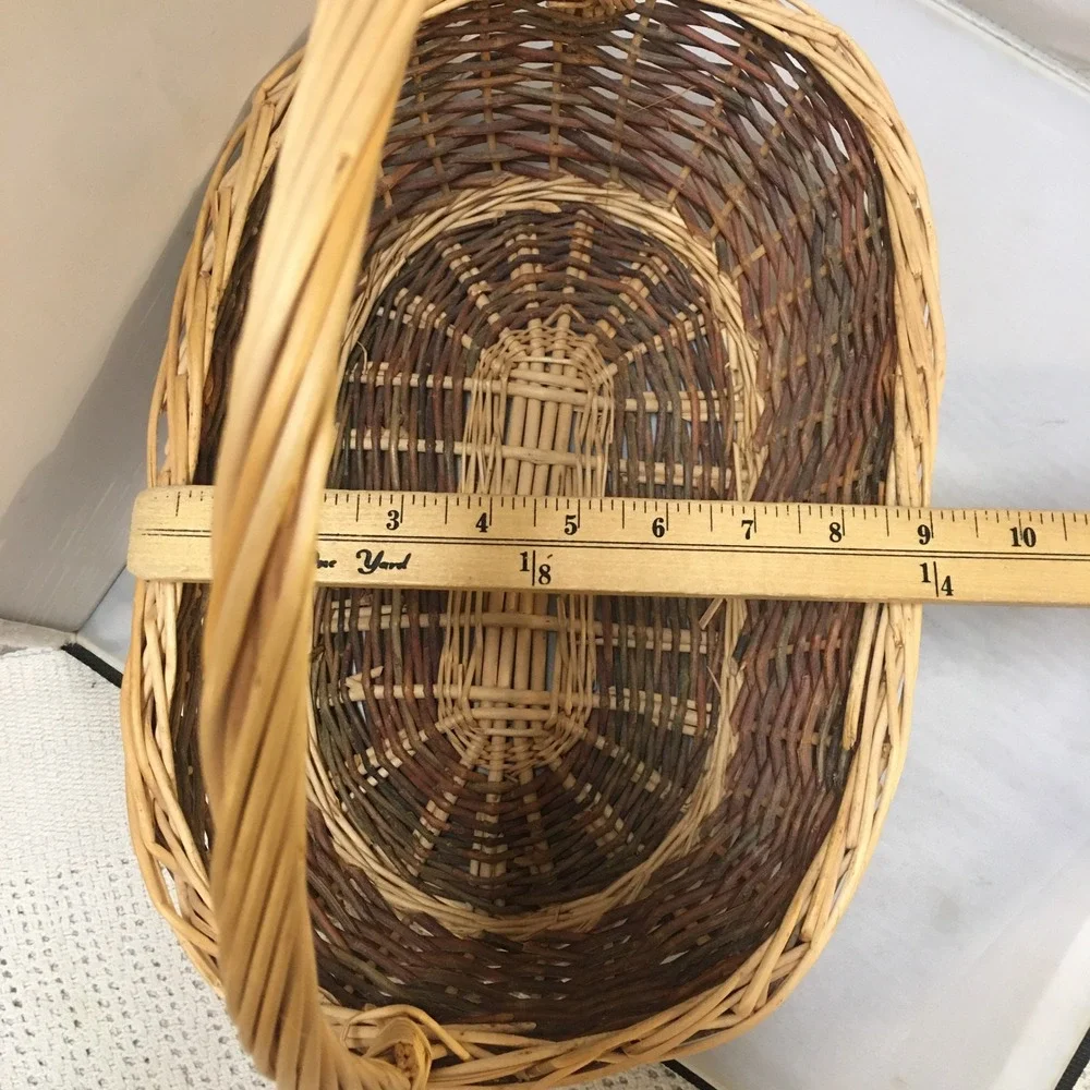Unbranded handcrafted oval